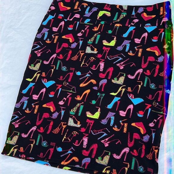 LuLaRoe high heel shoe print stretch skirt Plus size 2X - Picture 1 of 6
